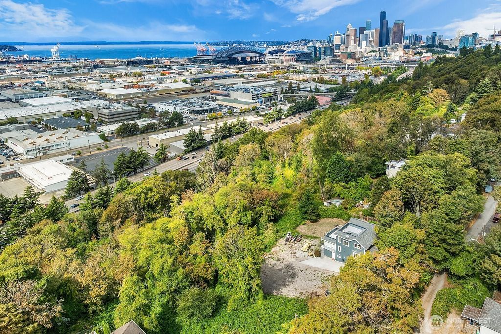 Photo of 23 12th Avenue S, Seattle, WA 98144 (MLS # 2454100)