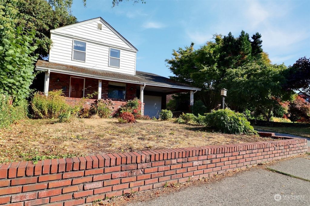 Photo of 815 Hoyt Avenue, Everett, WA 98201 (MLS # 2001776)