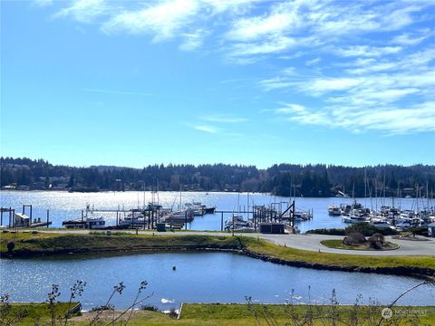 A home in Port Ludlow