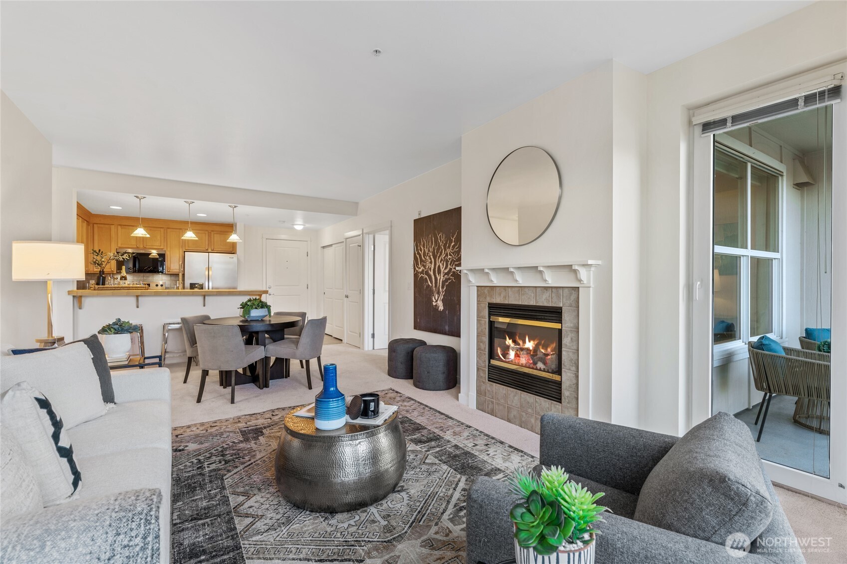 55 Williams Avenue S 203