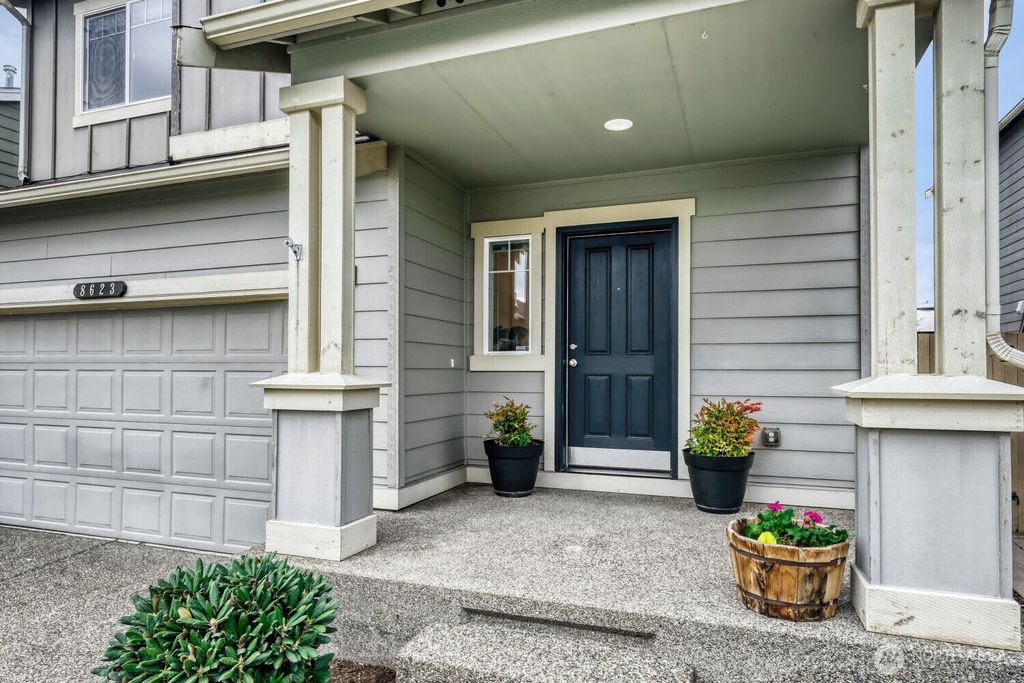 Photo of 8623 11th Place SE, Lake Stevens, WA 98258 (MLS # 2506304)