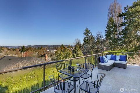 6001 60th Avenue NE Seattle WA 98115