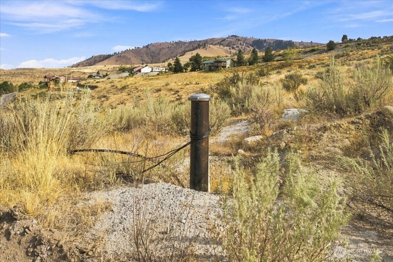 64 Chelan Butte Rd