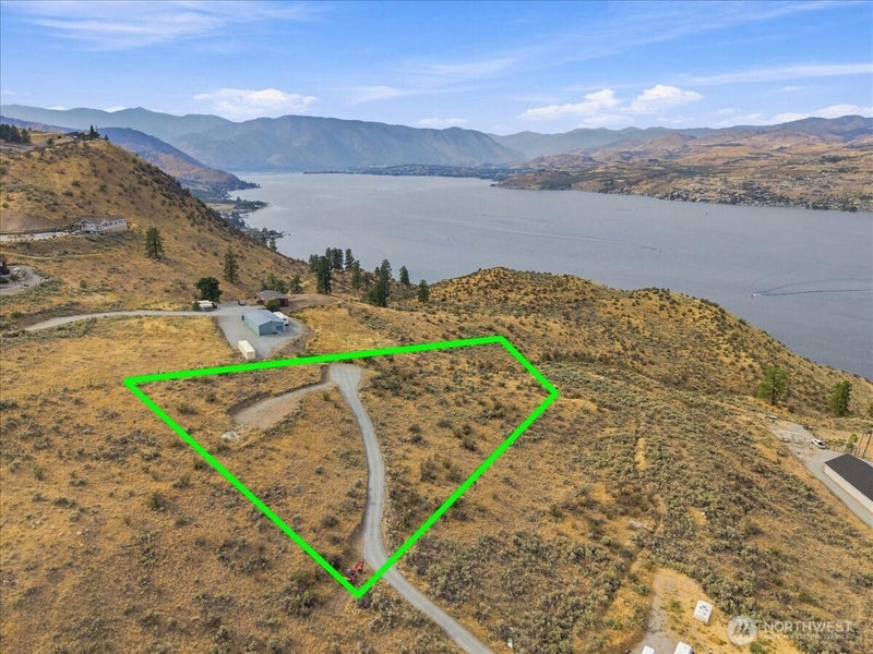 64 Chelan Butte Rd