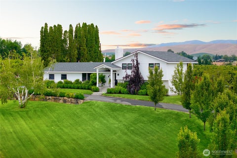 Photo of 367 Baker Road, Selah, WA 98942 (MLS # 2513043)