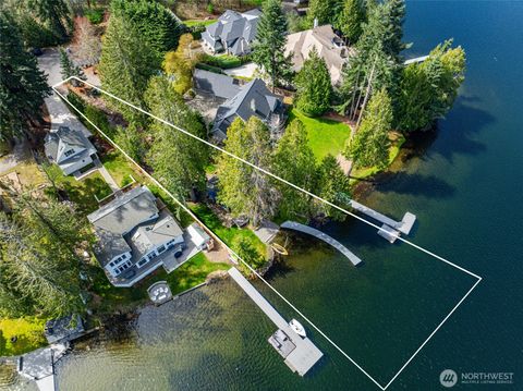 Photo of 2712 222nd Avenue SE, Sammamish, WA 98075 (MLS # 2504762)
