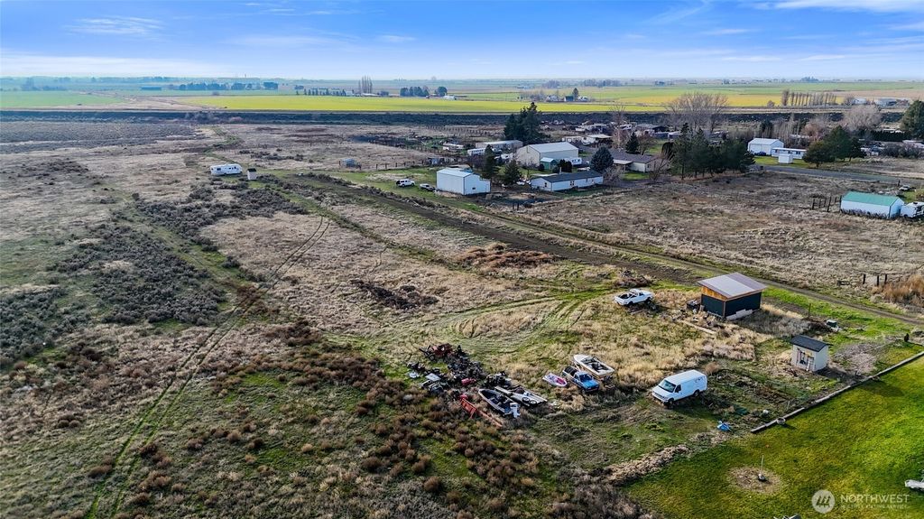 Photo of 9613 NE Road M.3, Moses Lake, WA 98837 (MLS # 2459587)