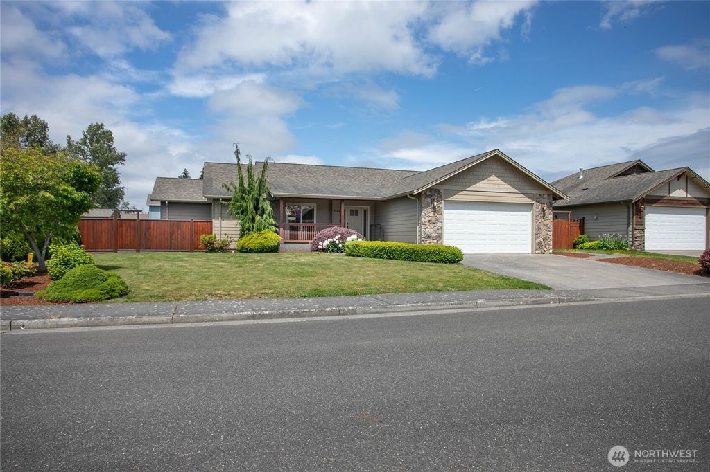 Photo of 1466 PATRIOT Court, Ferndale, WA 98248 (MLS # 2531722)