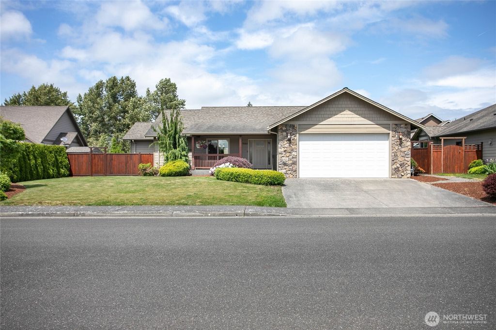 Photo of 1466 PATRIOT Court, Ferndale, WA 98248 (MLS # 2531722)