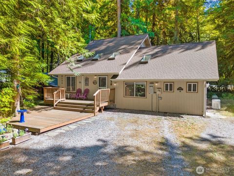 Photo of 7036 Rainier Way #98244, Glacier, WA 98244 (MLS # 2519474)