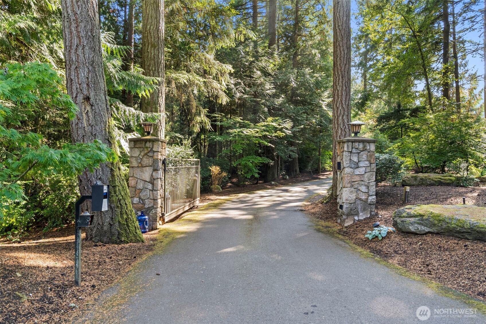 3312 160th Street NW