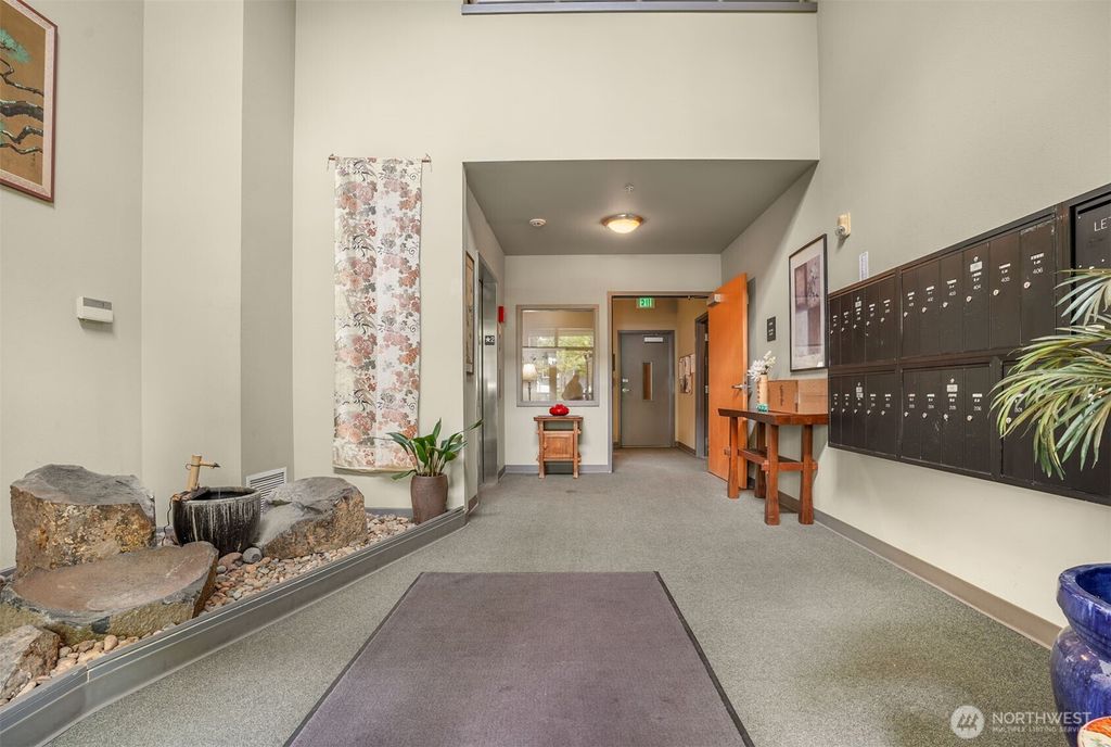 Photo of 1515 E Yesler Way #406, Seattle, WA 98122 (MLS # 2381255)