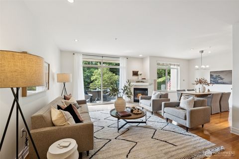 2551 Thorndyke Avenue W 203 Seattle WA 98199