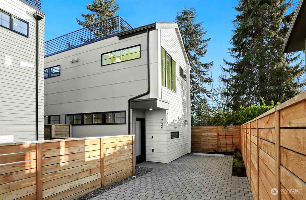 Photo of 725 N 91st Street, Seattle, WA 98103 (MLS # 2315111)