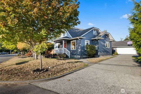 Photo of 7711 Rainier Drive, Everett, WA 98203 (MLS # 2438306)