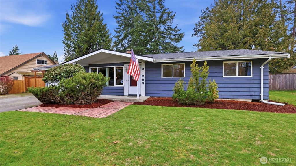 Photo of 21203 100th Avenue SE, Kent, WA 98031 (MLS # 2481255)