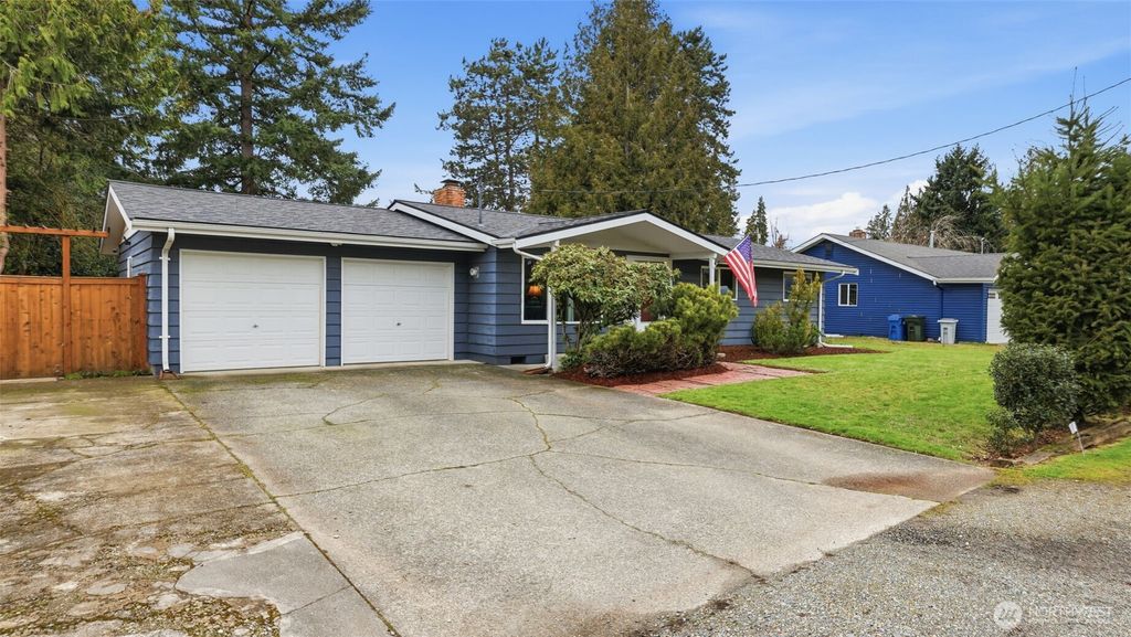 Photo of 21203 100th Avenue SE, Kent, WA 98031 (MLS # 2481255)