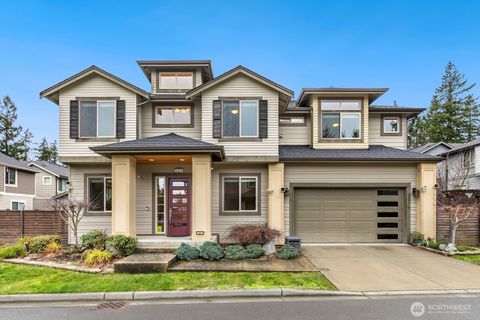 Photo of 3516 NE 6th Court, Renton, WA 98056 (MLS # 2468392)