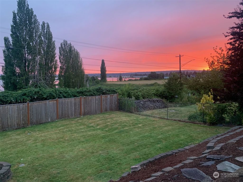 Photo of 5610 60th Drive NE, Marysville, WA 98270 (MLS # 2255759)