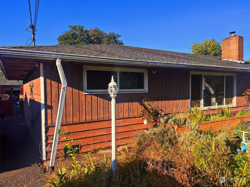 Photo of 5421 89th Street NE, Marysville, WA 98270 (MLS # 2287440)