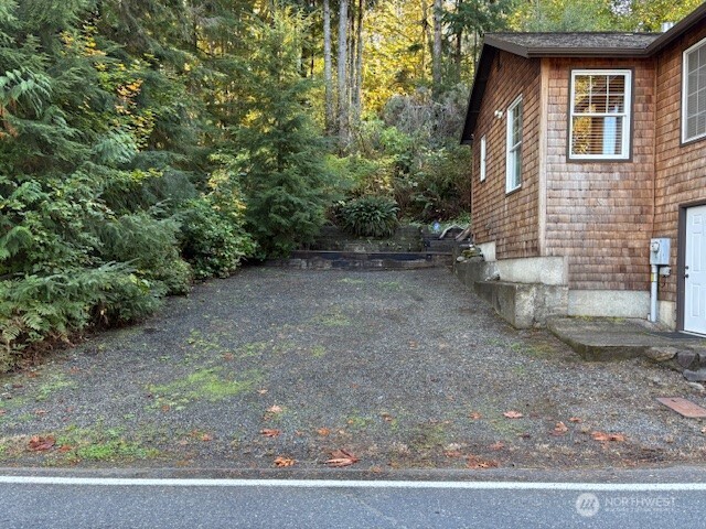 386 South Shore Road