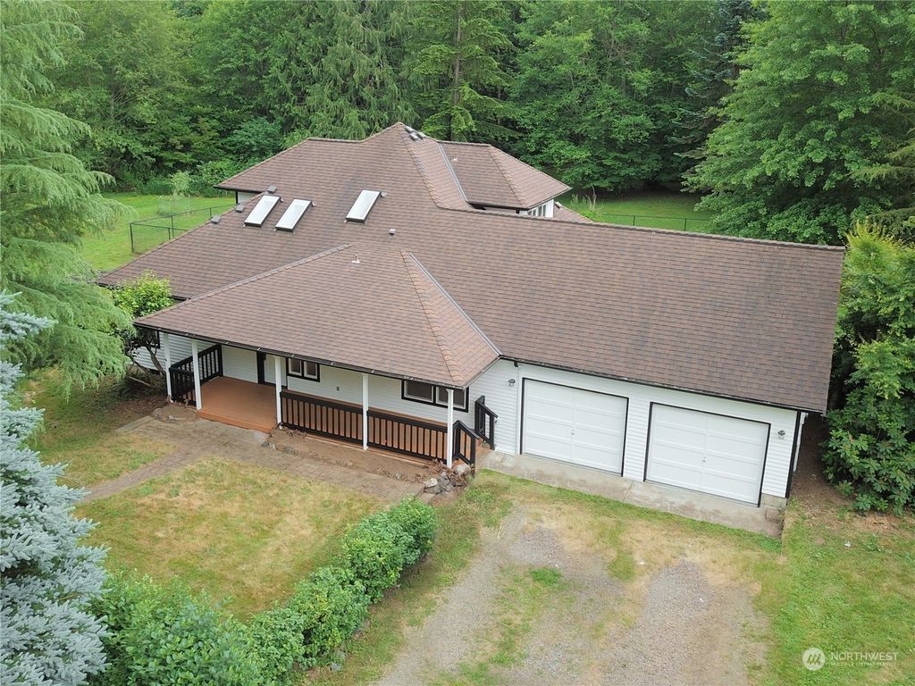 Photo of 12515 Chain Lake Road, Snohomish, WA 98290 (MLS # 2126705)