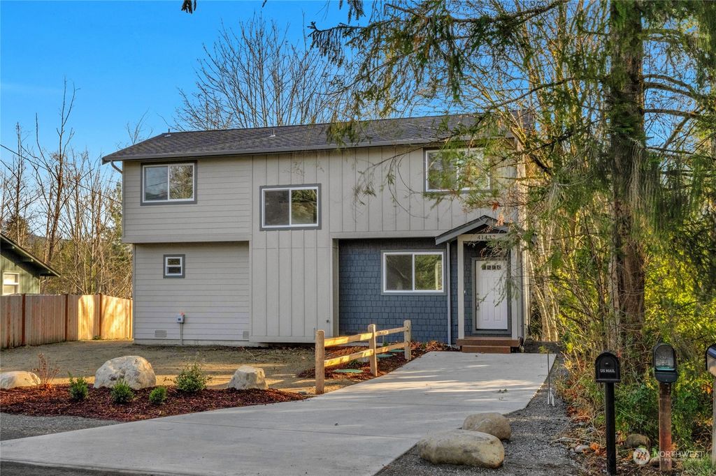 Photo of 41432 Goldbar Boulevard, Gold Bar, WA 98251 (MLS # 2181651)
