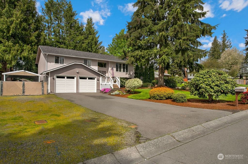 Photo of 2622 118th Drive NE, Lake Stevens, WA 98258 (MLS # 2072966)