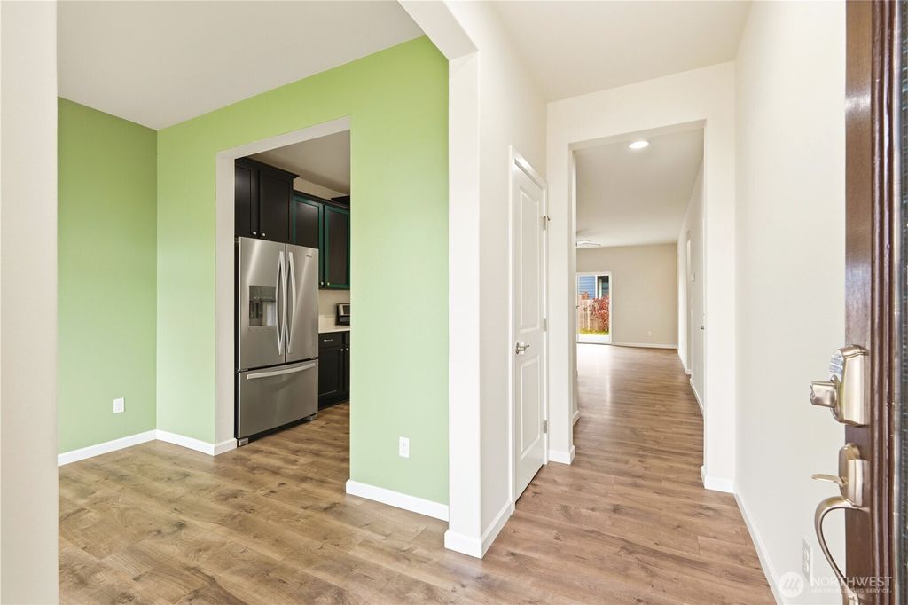 Photo of 3245 Loch Ness Loop, Mount Vernon, WA 98273 (MLS # 2515036)