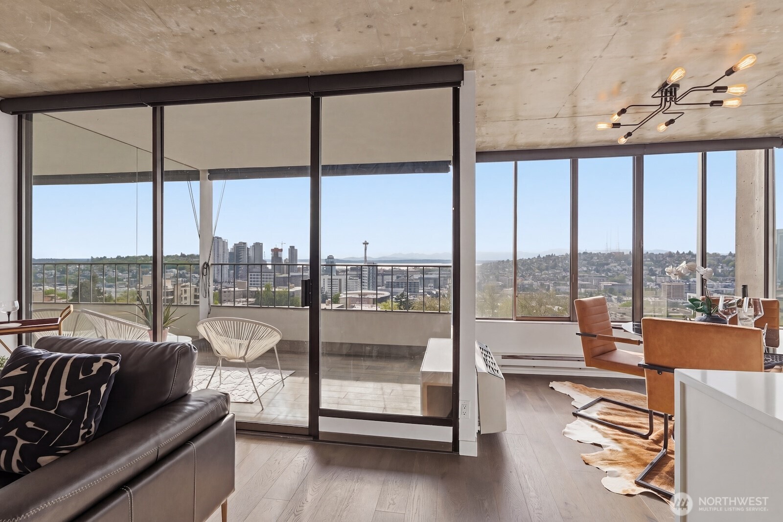 601 Belmont Avenue E B7