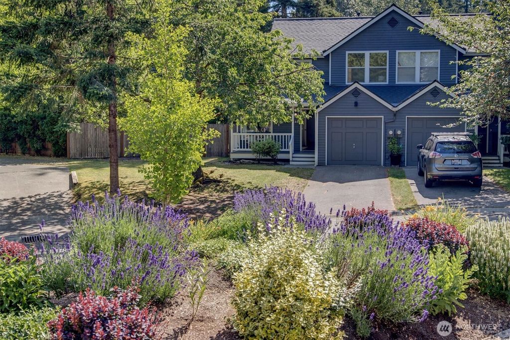 Photo of 4180 244th Place SE, Sammamish, WA 98029 (MLS # 2517707)