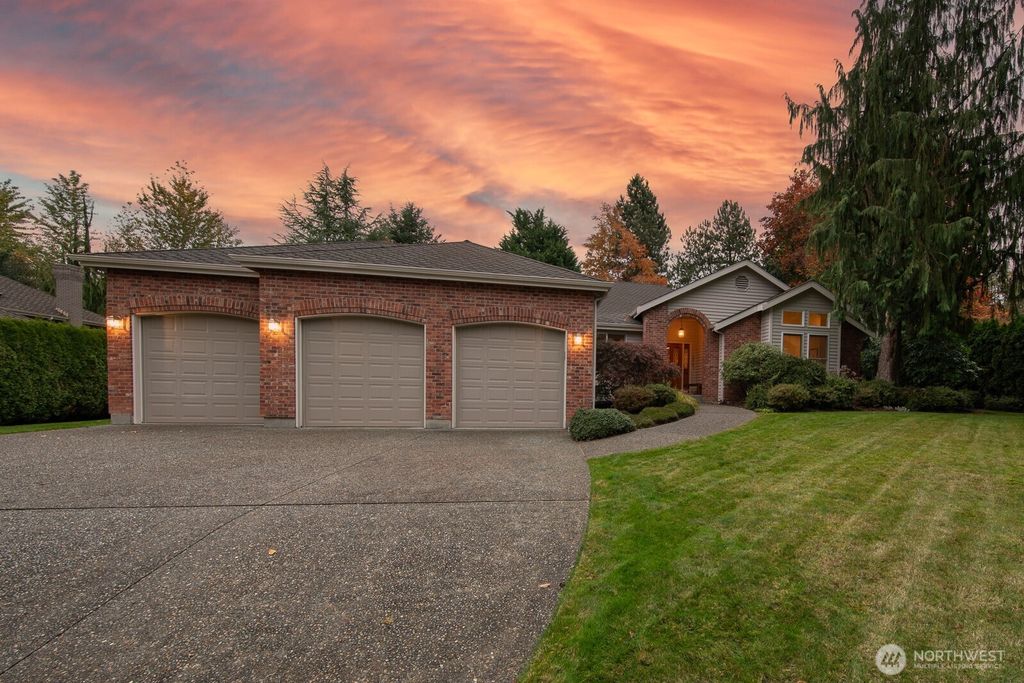 Photo of 2929 184th Place SE, Bothell, WA 98012 (MLS # 2450825)