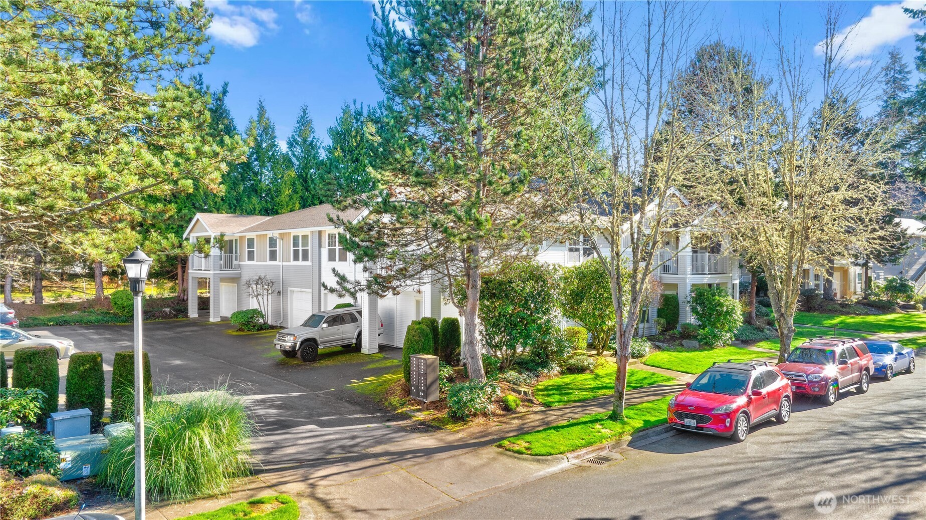 1746 Kennedy Place E5