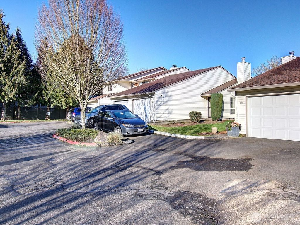 Photo of 506 SE 157th Avenue #48, Vancouver, WA 98684 (MLS # 2464971)