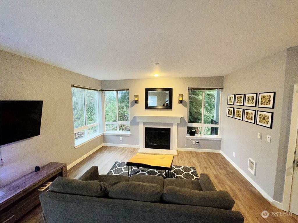 Photo of 3927 243rd Place SE #I-204, Bothell, WA 98021 (MLS # 2027095)