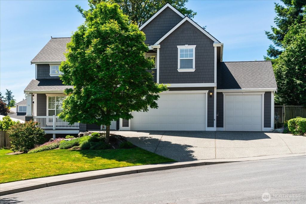 Photo of 2315 22nd Street, Anacortes, WA 98221 (MLS # 2529333)
