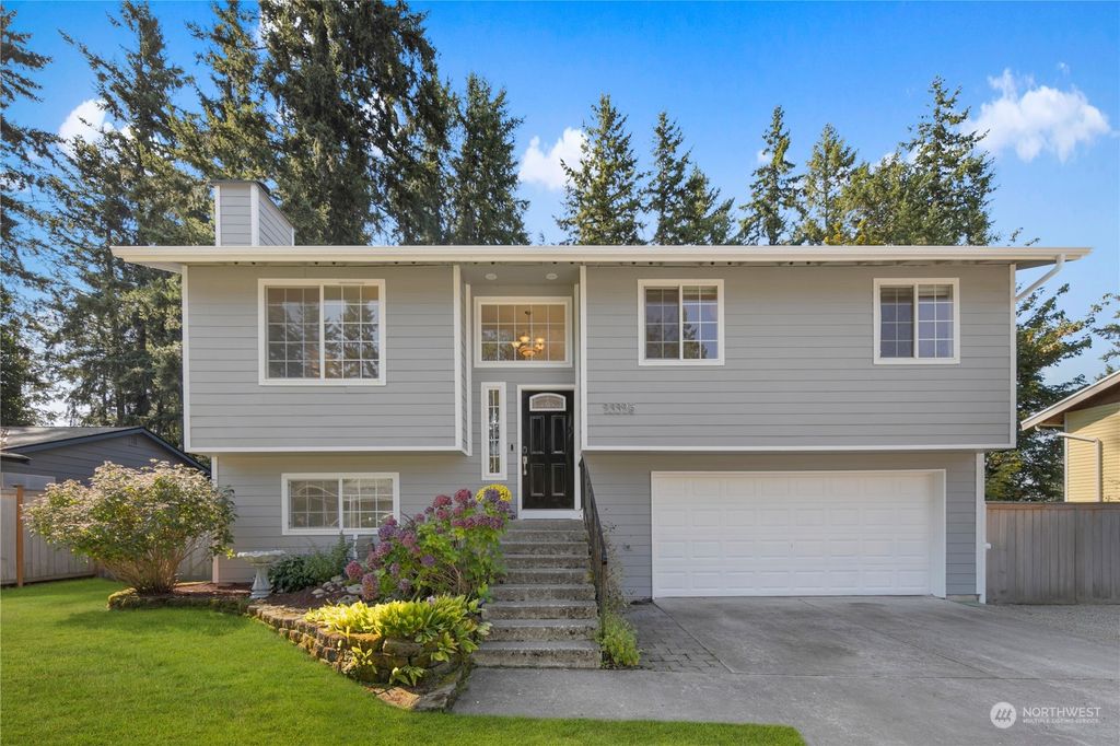 Photo of 23325 SE 266th Street, Maple Valley, WA 98038 (MLS # 2162986)