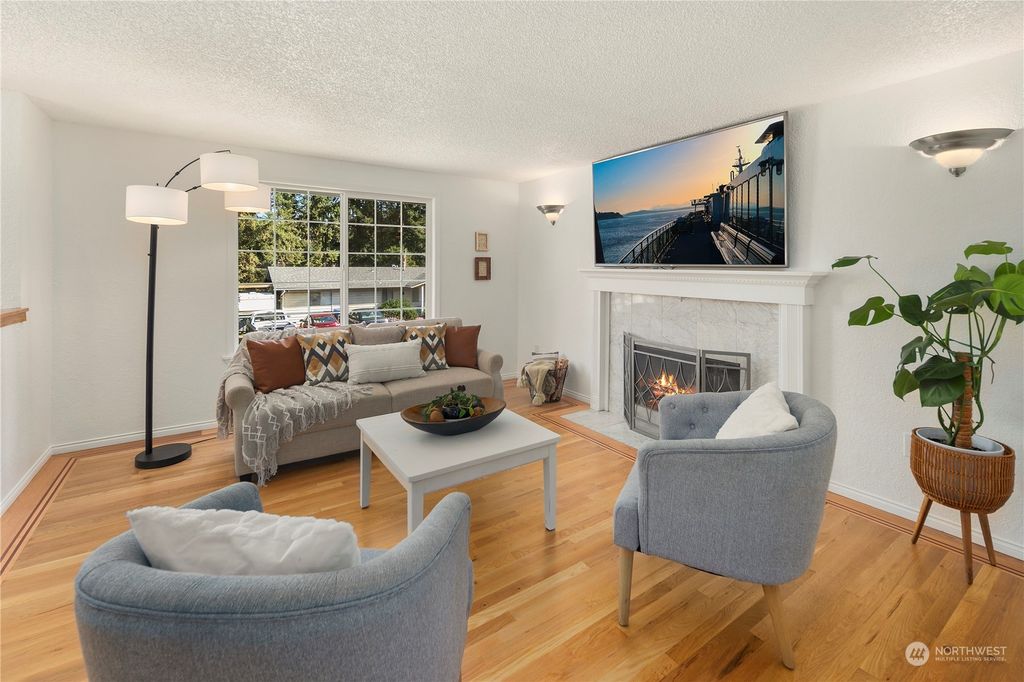 Photo of 23325 SE 266th Street, Maple Valley, WA 98038 (MLS # 2162986)