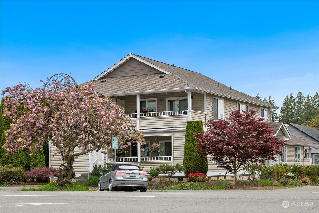 Photo of 1516 33rd Street Dr, Everett, WA 98201 (MLS # 2067641)