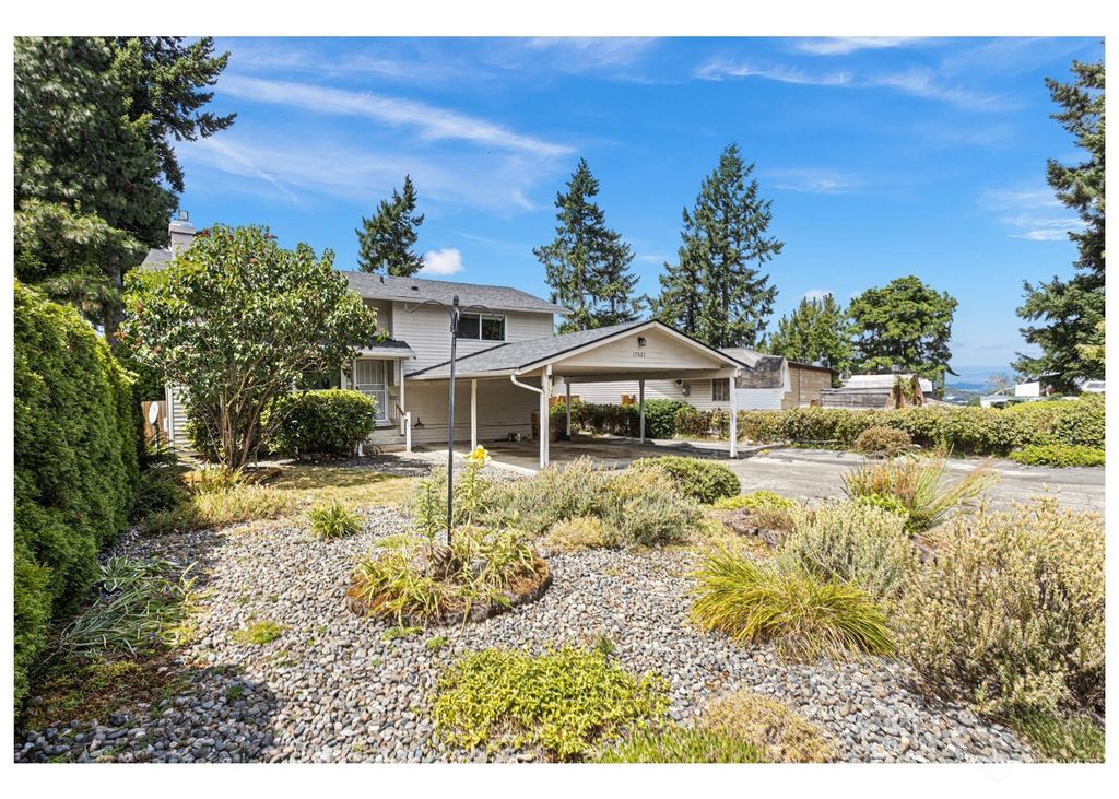 Photo of 17821 113th Place SE, Renton, WA 98055 (MLS # 2140874)