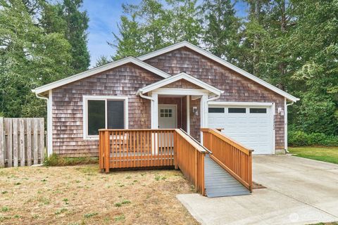 Photo of 28902 R Lane, Ocean Park, WA 98640 (MLS # 2424961)