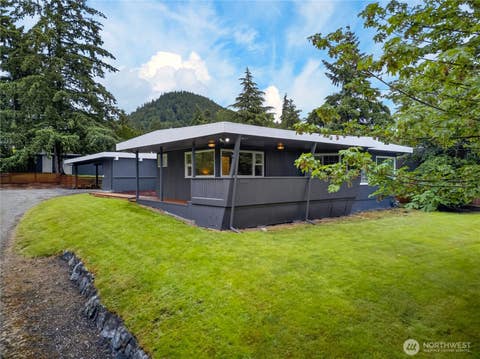 Photo of 16907 Blodgett Rd RD, Mount Vernon, WA 98274 (MLS # 2536537)