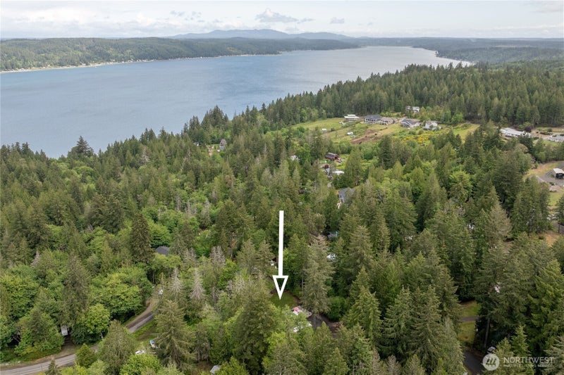 151 E Hillside Drive