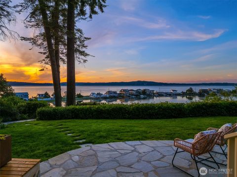 Photo of 10058 NE Lafayette Avenue, Bainbridge Island, WA 98110 (MLS # 2541766)