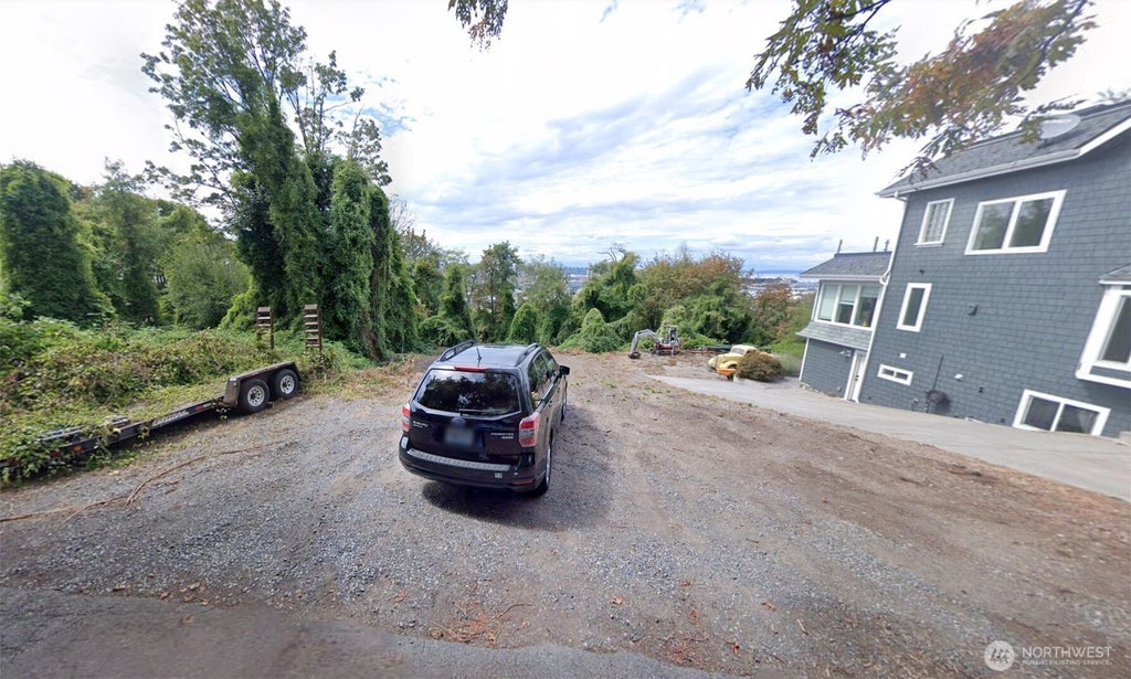 Photo of 2333 12th Avenue S, Seattle, WA 98144 (MLS # 2576228)