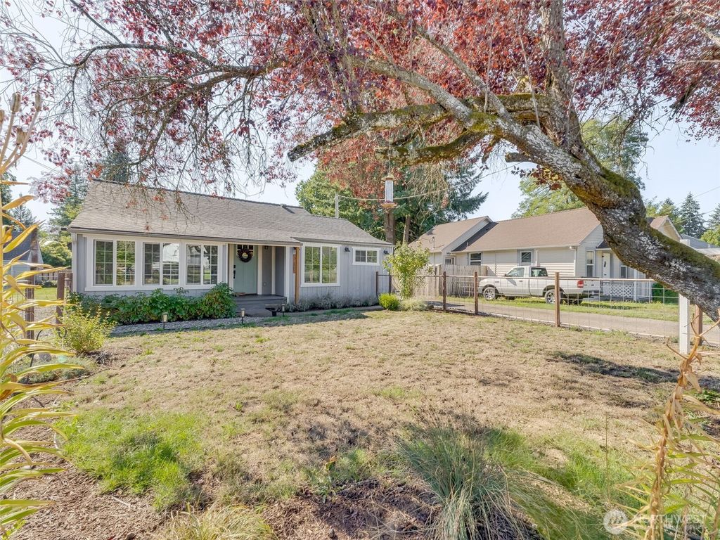 Photo of 780 G Street, Washougal, WA 98671 (MLS # 2441611)