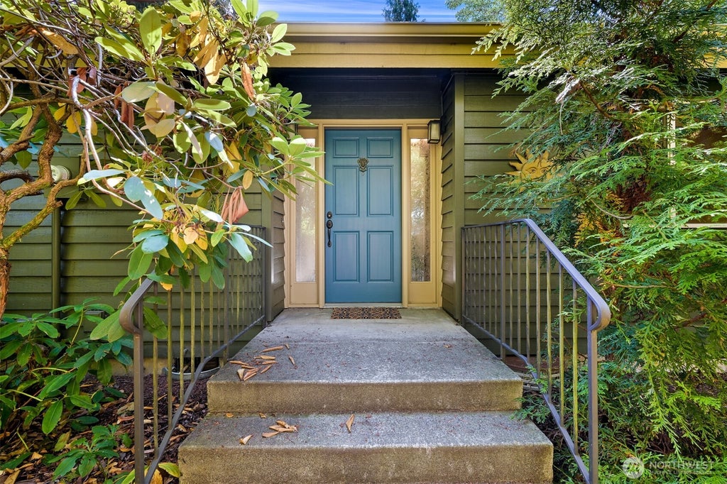 Photo of 3208 Iowa Drive, Bellingham, WA 98229 (MLS # 2579673)