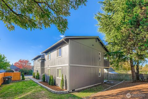 Photo of 105 E 96th Street, Tacoma, WA 98445 (MLS # 2447916)