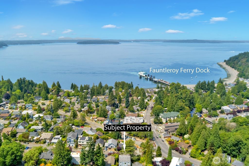 Photo of 9266 44th Avenue SW, Seattle, WA 98136 (MLS # 2397932)