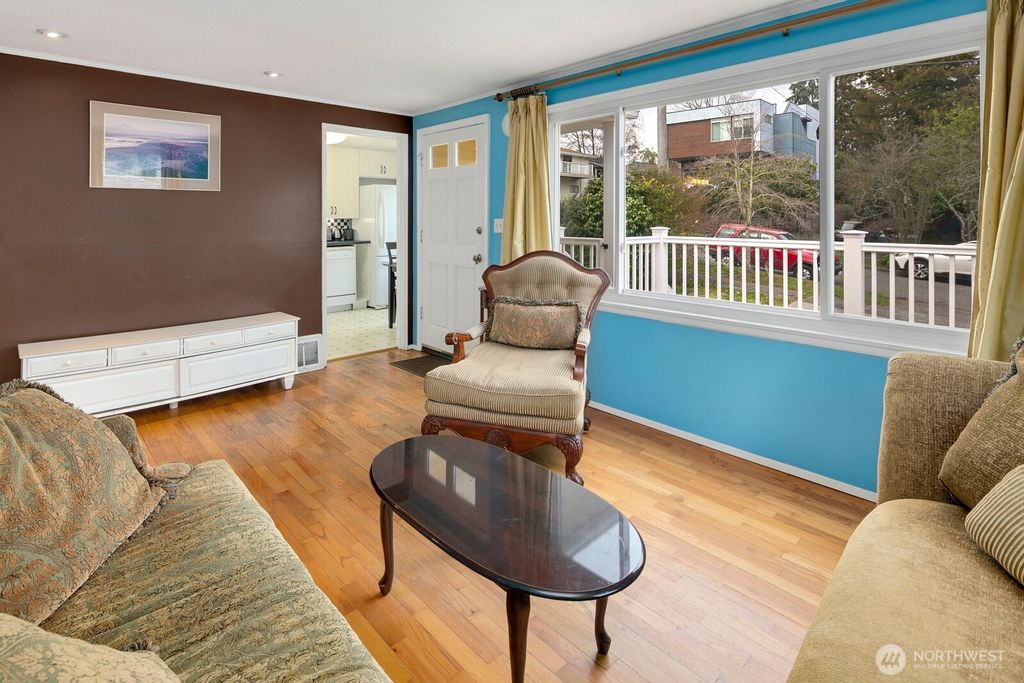 Photo of 3543 SW Southern Street, Seattle, WA 98126 (MLS # 2346360)
